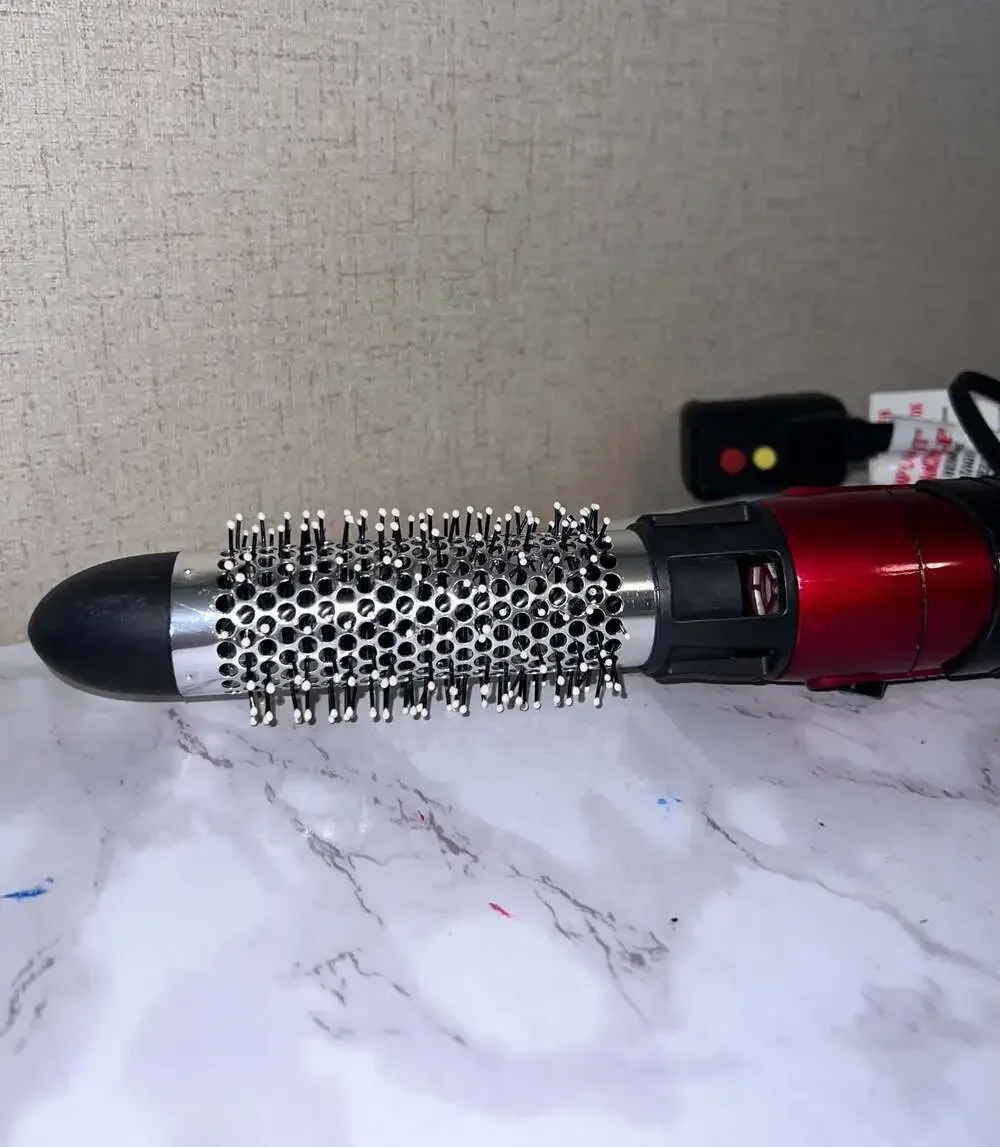 Red Ceramic Rotating Hot Air Brush for Women